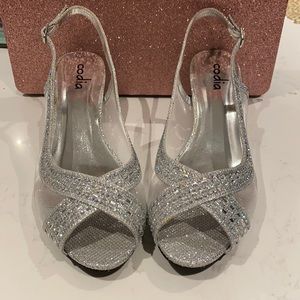 Ladies shoes